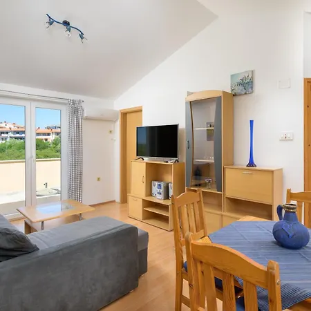 Nena Apartman *