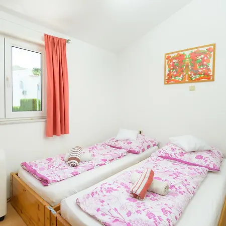 Apartman Nena *