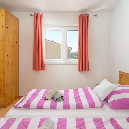 Nena Apartman *