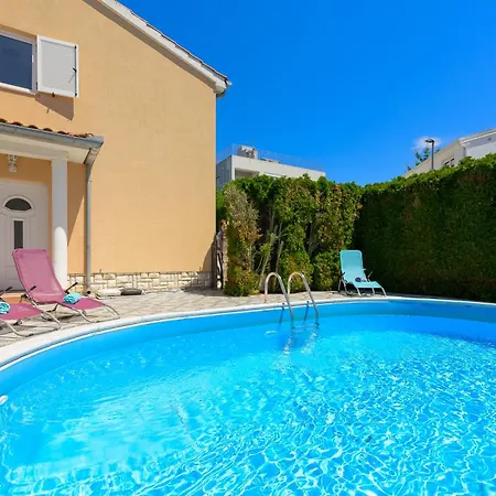 Nena Apartman Vinkuran